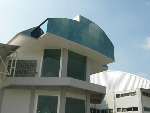 ฟิล์มกระจก ฟิล์มติดกระจกบ้าน